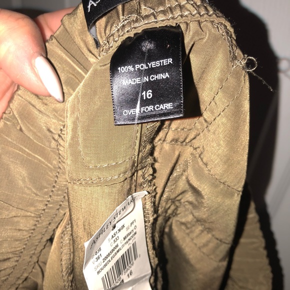 Ashley Stewart Green Joggers - Picture 3 of 3